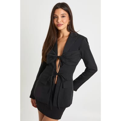 boohoo Dames Getailleerde blazer met stropdasdetail aan de voorkant | Zwart | Maat: 36