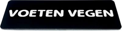 Deurbordje met Tekst voeten vegen - Zwart/wit met ronde letter - Formaat 150mm x 50mm x 1,6mm - zelfklevend