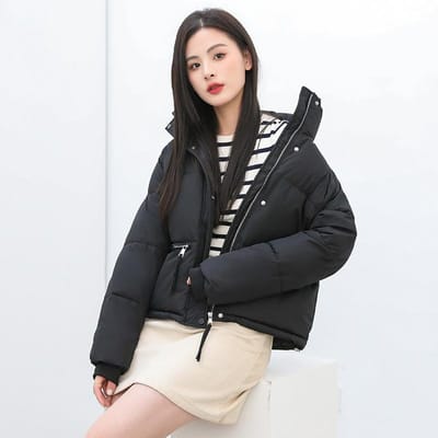 Dernière veste courte matelassée en duvet et coton pour femme Hiver Col montant Vêtements matelassés Coupe décontractée Vêtements matelassés type pain 2XL black
