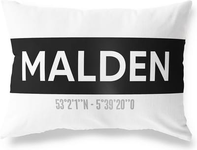 Tuinkussen MALDEN - GELDERLAND met coördinaten - Buitenkussen - Bootkussen - Weerbestendig - Jouw Plaats - Studio216 - Modern - Zwart-Wit - 50x30cm