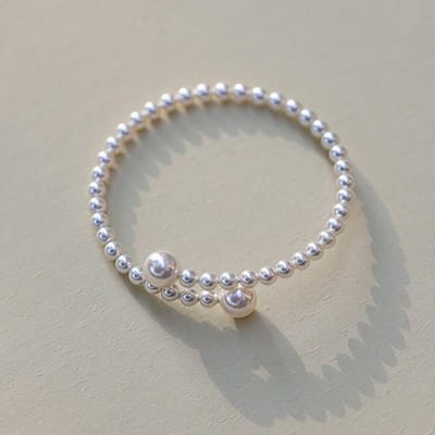 Bracelet en perles d'imitation Bracelet en perles extensible Bracelet en perles pour femme Bijoux de mariée Cadeau blanc