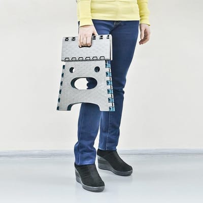 Vouwkruk/trapkruk met handvat, opvouwbaar tot 100 kg, hoogte 26,8 cm in grijs/blauw klapstoel draagbaar voor keuken, badkamer, tuin