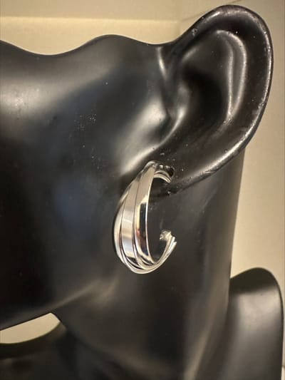 Oorsteker ring gedraaid geslepen dia 2.5 cm | | Make up | Parfum | Moederdag | Verjaardagscadeau| Cadeautje| Valentijnsdag| Kado | sieraden | vaderdag | oorbellen | oorsieraden