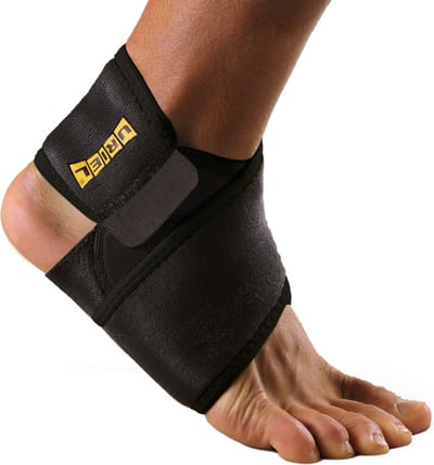 Uriel - Enkelbrace – Verstelbare Enkelbandage – Enkel Ondersteuning & Stabilisatie – Compressie Brace bij Verzwikte Enkel, Instabiliteit, Sport & Herstel – Links en Rechts