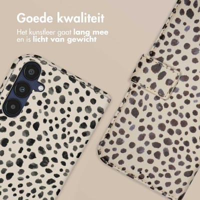 imoshion Hoesje - Geschikt voor Samsung Galaxy A35 - Design Bookcase smartphone - Black And White Dots