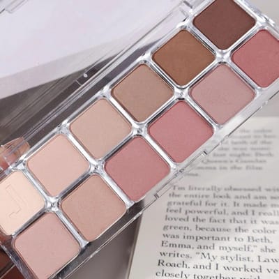 12 Kleuren Oogschaduw Palet Lage Verzadiging Alle Matte Oogschaduw Make-Up Naakt Pure Kleur Oogpigment Blijvende Ogen Shadow Paleta