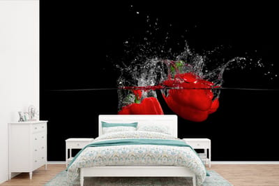 Behang - Fotobehang Paprika - Groente - Stilleven - Water - Rood - Breedte 360 cm x hoogte 240 cm