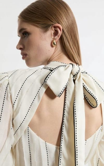 Karen Millen - Lange Jurk - Kremkleurig - Met Riem - Standaardkraag - Petite