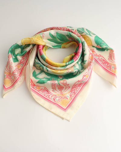 Annette bandana- Accessories Junkie Amsterdam- Geweven- Panter- Dames- Imitatie Satijn- Vierkant- 70*70cm- Hals doekje- Sjaaltje- Roze geel groen beige