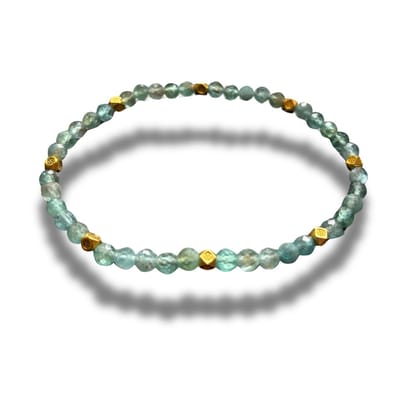 Armband - natuursteen - blue kyanite gefaceteerd - 4 mm - 19 cm - goudkleurige elementen