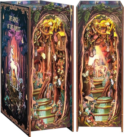 CuteBee HY01 The Grace Of The Forest Book Nook Bouwpakket | Miniatuur fantasie huisjes pakket modelbouw voor volwassenen | Houten 3D Puzzel | Woonkamer decoratie boekensteun | Led lights verlichting ingebouwd | DIY boekenhouder collectie