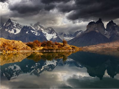 Fotobehang - Torres del Paine National Park.