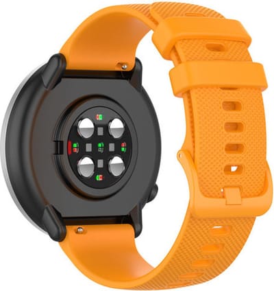 Strap-it Siliconen Bandje 20 mm – Oranje – geschikt voor Samsung Watch Active (2) 40/44 mm / Watch 3 41 mm / Watch 42 mm / Watch 4/5/6 (Classic) / Watch 7 (40/44 mm) / Watch FE / Gear Sport / Polar Ignite 1/2/3 / Pacer / Unite / Garmin Vivoactive 5