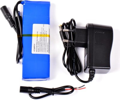 Lithium Batterij - Krachtige Energiebron - Apparaten Voeden - Geïntegreerd Batterijbeheersysteem - 133 x 45 x 22 mm