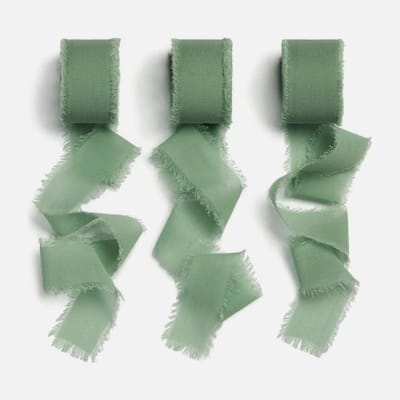Set van 3 Eucalyptus Groene Stofstrikken, Handgemaakt met Franje Rand, Perfect voor Cadeauverpakking, Bloemstukken en Bruiloften