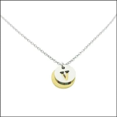 Aramat Jewels | Halskettingen | Stalen Initiaal Ketting met Ronde Letter Hanger – Gepersonaliseerde Ketting | V | |1,5mm | Staal | Volwassenen | Verkleurd niet