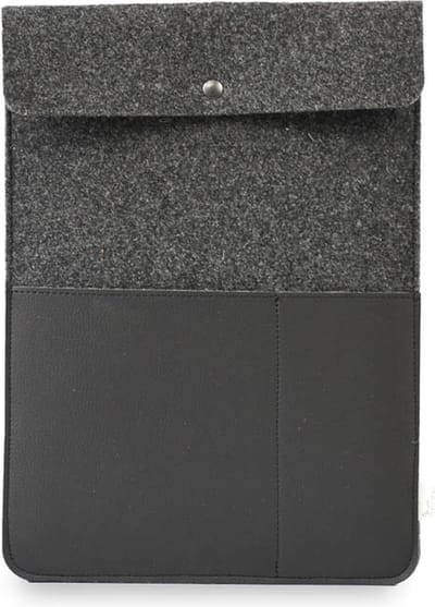 Laptop hoes BEAU -16 inch - Laptopsleeve - Zwart - Gerecycled wolvilt en appelleer - Duurzaam