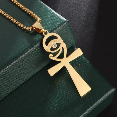 Collier Pendentif Œil d'Horus en Acier Inoxydable Style Rétro Bijoux Religieux pour Homme gray
