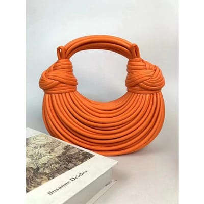 Handgeweven geknoopte noedels met lange schouderbanden Handgewikkelde tas Licht en klein 28*6*20 orange