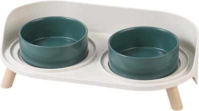 Famanu - Kattenvoerbakset, kattenbak, verhoogd keramiek, dubbele kattenbakken met antislip standaard en spatbescherming, voerbak, waterbak, set voor katten, puppy's en kleine honden, 2 x 480 ml