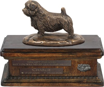 Persoonlijke urn voor Norfolk Terrier met beeldje en houten design