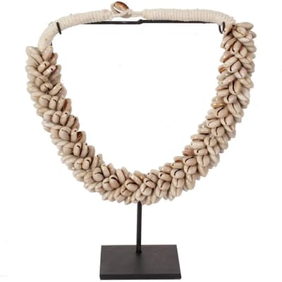 Halsband Pole To Pole J81 Small Shell Necklace