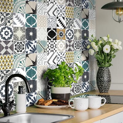 Zelfklevende tegelmuurstickers voor keuken en badkamer - 24 authentieke Danielita cementtegelstickers - 24 stickers 10x10cm