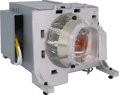 Beamerlamp geschikt voor de OPTOMA X515 beamer, lamp code BL-FU365A / SP.72109GC01. Bevat originele UHP lamp, prestaties gelijk aan origineel.