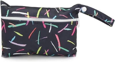 Kleine Waterdichte Luiertas met Kleurrijk Dierenpatroon, Ideaal voor Baby's, Zwemmen en Reizen, 22 x 15 cm, Handige Organiser voor Doekjes en Spullen