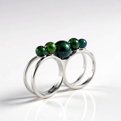Cavill - 925 Sterling Zilver Ring - Platina Geplateerd - 3 Ethiopische Opaal 5,17 ct - Ronde Kraal Design - Luxueuze Sieraden