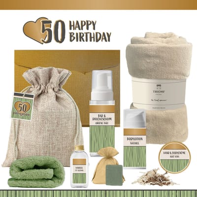 Geschenkset “50 Happy Birthday” - 8 producten - 1140 gram - Triomf Cosmetica | Luxe wellness Cadeaubox voor haar Giftset Feestje Verjaardag Vijftig jaar Cadeau Pakket Douche Gefeliciteerd Vrouw Sarah Gift Set Party Fifty Years Hartje Goud Groen Beige