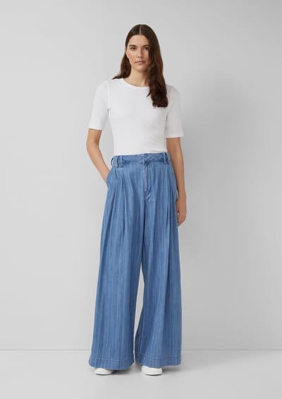 s.Oliver - female - Vloeiende jeans met krijtstrepen / Relaxed fit / Hoge taille / Extra wijde pijp