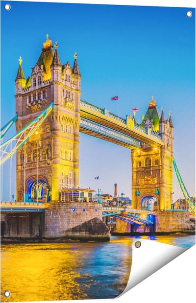 Gards Tuinposter Tower Bridge in Londen met Verlichting - 60x80 cm - Tuindoek - Tuindecoratie - Wanddecoratie buiten - Tuinschilderij