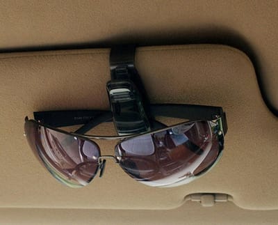 *** Universele Zonnebril Houder Auto - Bescherm je Ogen in de Auto - van Heble® ***