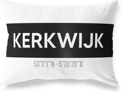 Tuinkussen KERKWIJK - GELDERLAND met coördinaten - Buitenkussen - Bootkussen - Weerbestendig - Jouw Plaats - Studio216 - Modern - Zwart-Wit - 50x30cm