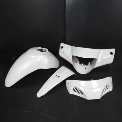 tnt kuipenset voor piaggio 50 liberty scooter 2004 tot 2006 parelwit nieuw