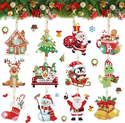 12-delige set met 5D diamantschilderijen voor Kerstmis, kleurrijke sleutelhangers voor kinderen, perfect voor versiering van de kerstboom, deur en muur