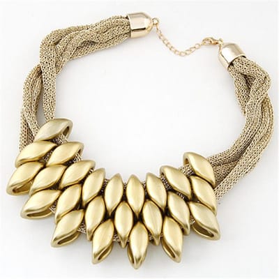 Trend, Mode Overdreven Metalen Geweven Sleutelbeen Ketting Vrouwelijk, Retro Geometrische Fringe Accessoires Kraag Korte Ketting beige