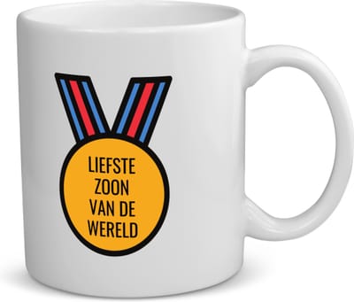 Akyol - liefste zoon van de wereld koffiemok - theemok - Zoon - de liefste zoon - verjaardagscadeau - verjaardag - cadeau - cadeautje voor zoon - zoon artikelen - kado - geschenk - gift - 350 ML inhoud