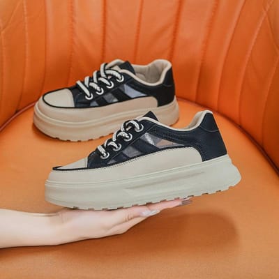 Zomer Ademende Sandalen Dames Nieuwe Casual Veelzijdige Studentenmode Ins Dikke Zool Hoogteverhogend Kleine Witte Schoenen 40 black