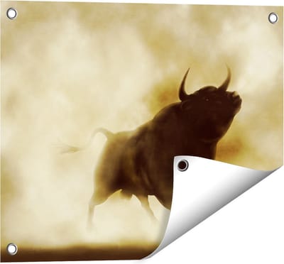 Gards Tuinposter Zwarte Stier in het Stoffige Rook - 50x40 cm - Tuindoek - Tuindecoratie - Wanddecoratie buiten - Tuinschilderij