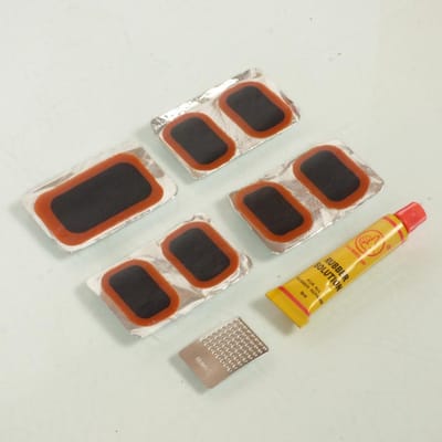 Kit rustine x 7 pour réparation de chambre à air TNT pour mobylette cyclo Neuf