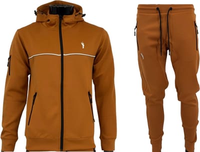 Hitman - Trainingspak Heren - Joggingpak Heren - Sportkleding Heren - Cadeau voor Man - Licht Bruin - Maat S