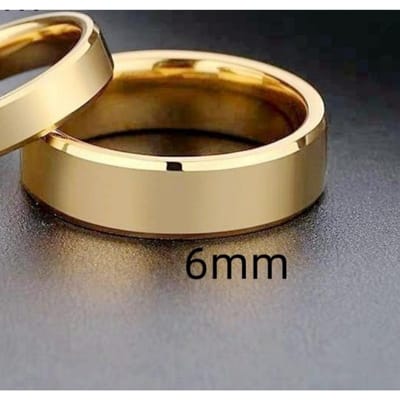 Eenvoudige 4MM 6MM Gladde Roestvrijstalen Koppelringen Goudkleurig Vrouwen Mannen Geliefden Bruiloft Mode Sieraden Verlovingscadeaus 13 beige