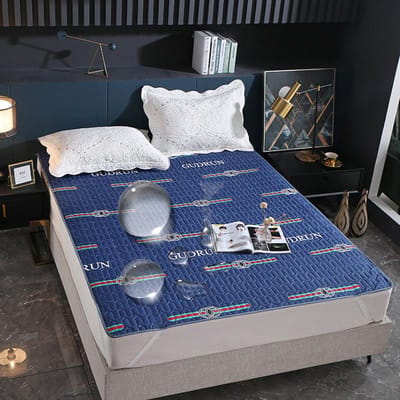 Zomer Slaapmat Gewatteerde Matrasovertrek Effen Kleur Gewatteerd Bed Hoeslaken Bedbeschermer Pad Bedtopper Beschermpad 90x200cm white
