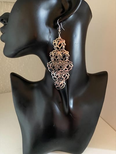 Bosje Rozen | Make up | Parfum | Moederdag | Verjaardagscadeau| Cadeautje| Valentijnsdag| Kado | sieraden | vaderdag | oorbellen | oorsieraden