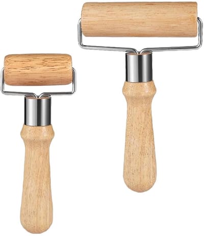 Dailygoods- Deegstaven 2 stuks - Houten Deegroller - Bakaccessoires - Voor Pizzabodem/Desserts - Roestvrij Staal - Afmetingen Klein/Middelgroot