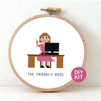 Girl Boss borduurpakket - kado voor vrouwlijke baas - bazin kado idee - inclusief borduurring, Aida stof, DMC garen en naald