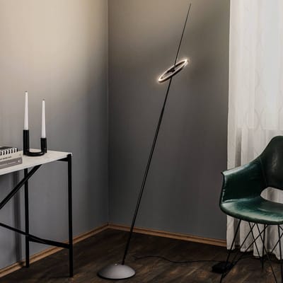 Ingo Maurer LED design vloerlamp Ringelpiez - zwarte ring