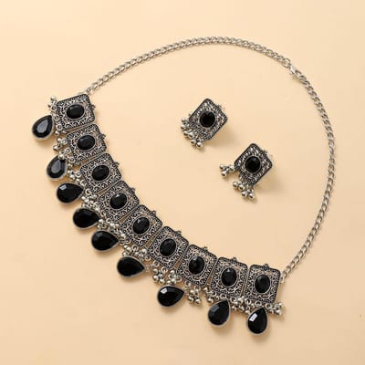 Vierk Waterdrop Populaire Sieraden Retro Etnisch Edelsteen Ketting Franje Oorbellen Tweeledige Set